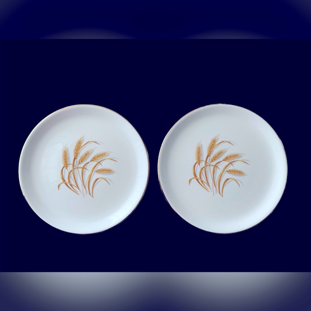 Homer Laughlin Golden Wheat Luncheon Plates